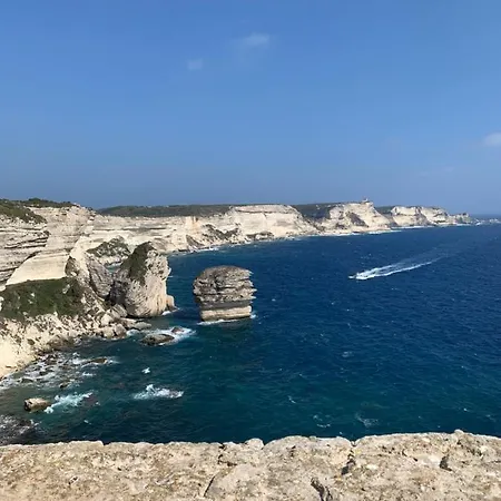 F2 Vecchio Vue Sur Les Salines * Porto-Vecchio (Corsica)